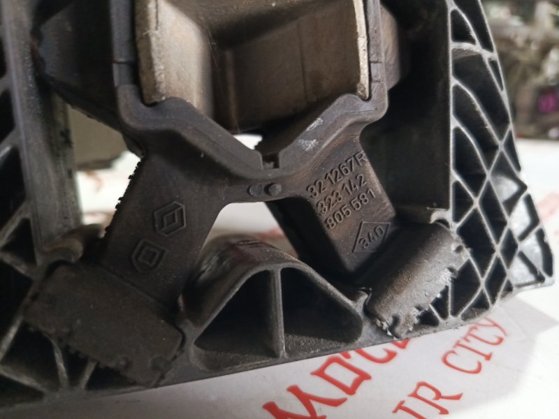 Подушка двигателя, 2500 рублей, Владимир