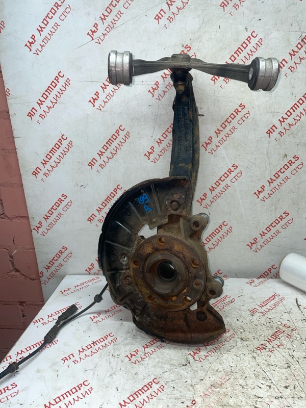 Кулак поворотный, 5000 рублей, Владимир