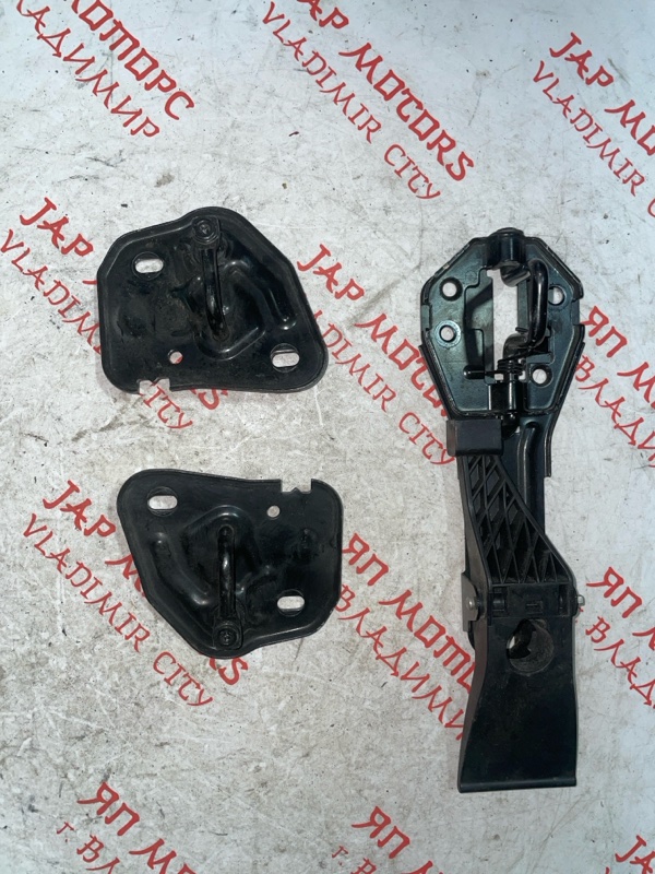 Замок капота, 2000 рублей, Владимир