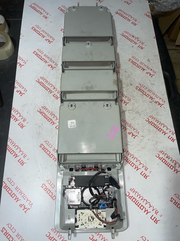 Плафон подсветки салона, 3000 рублей, Владимир