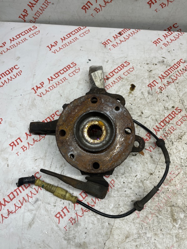 Кулак поворотный, 3000 рублей, Владимир