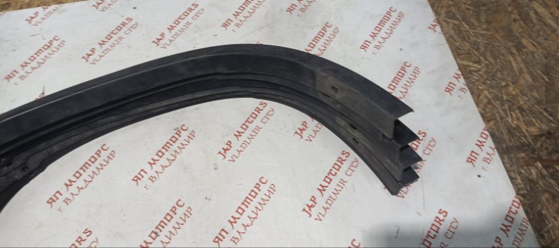 Арка крыла, 1000 рублей, Владимир