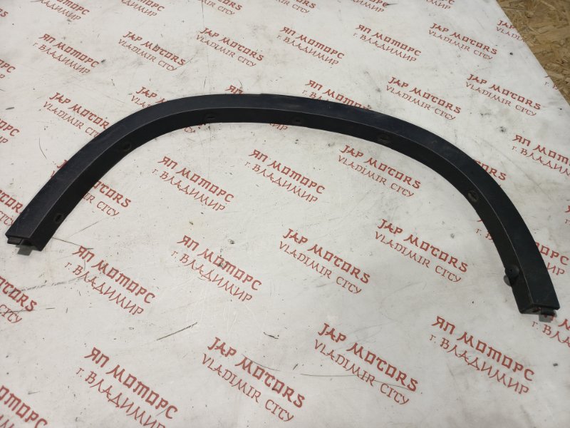 Арка крыла, 2000 рублей, Владимир