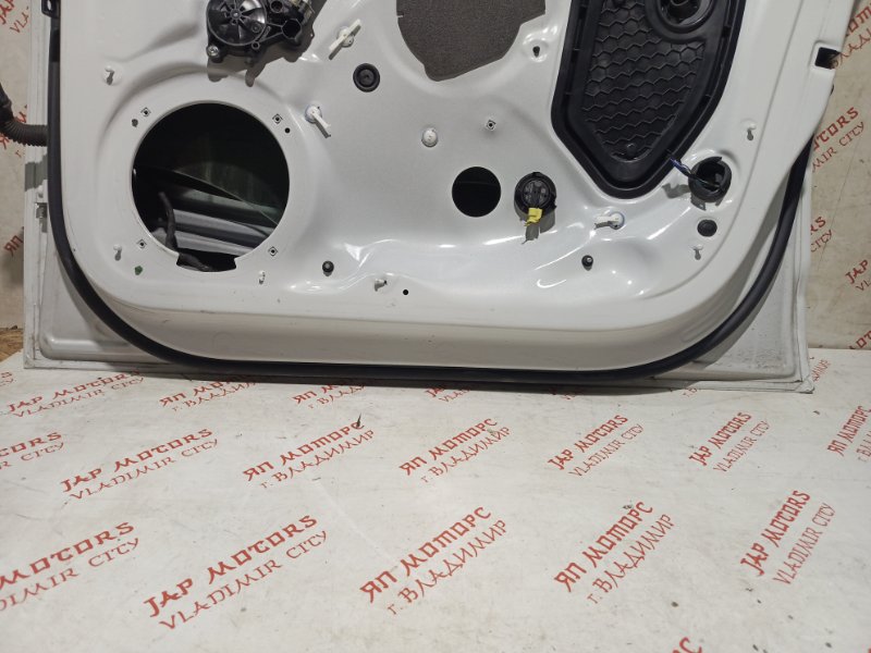 Дверь боковая, 19000 рублей, Владимир