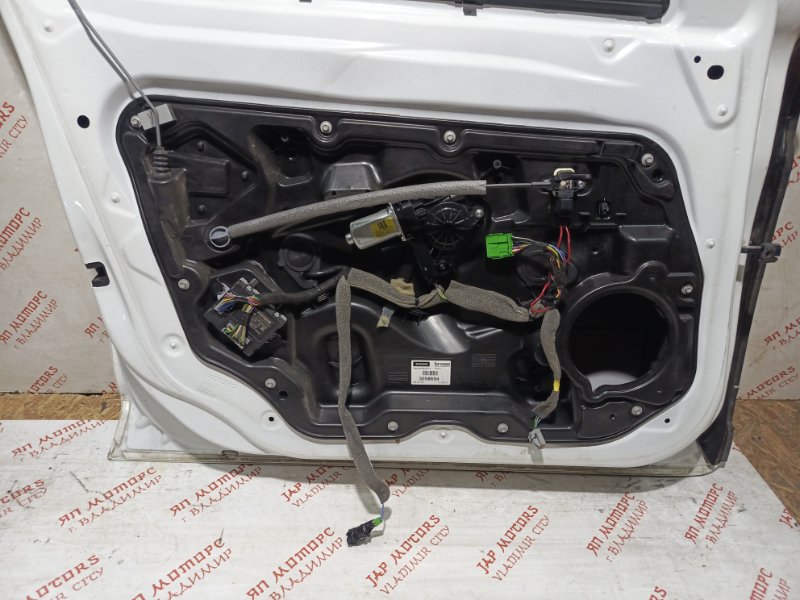 Дверь боковая, 23000 рублей, Владимир