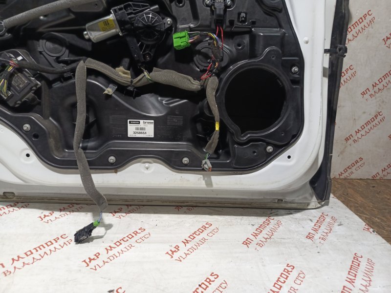 Дверь боковая, 23000 рублей, Владимир