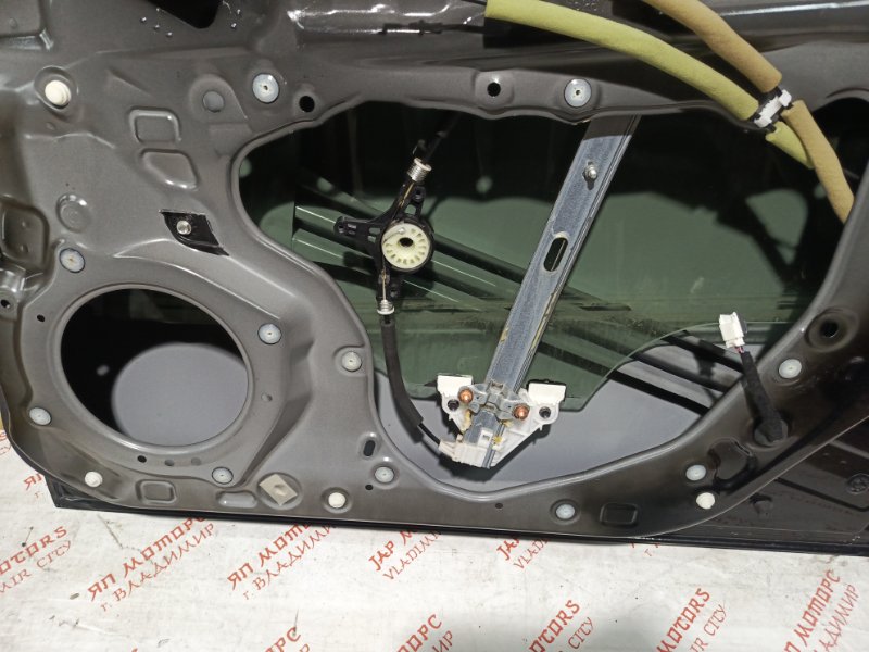 Дверь боковая, 31000 рублей, Владимир