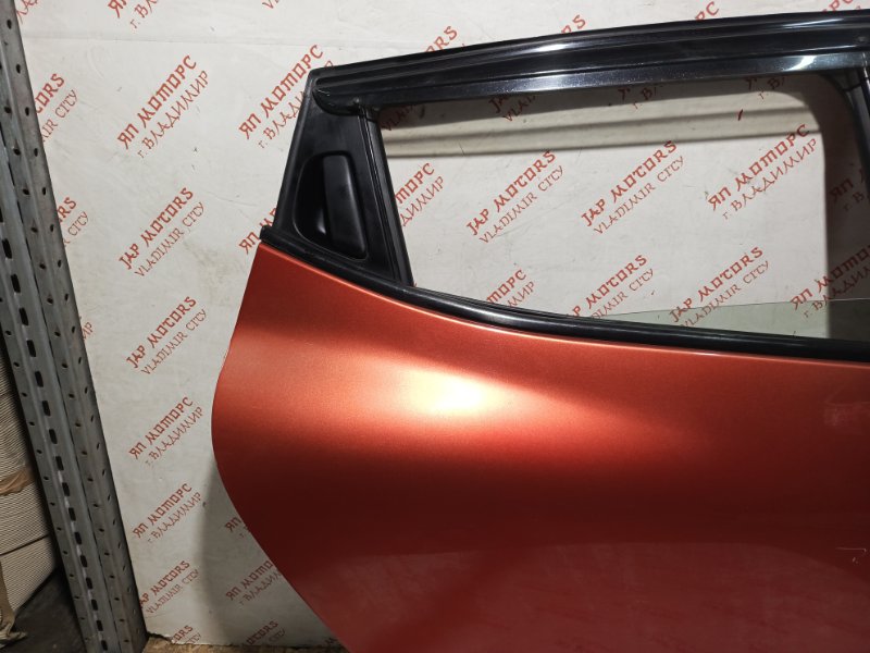 Дверь боковая, 9000 рублей, Владимир