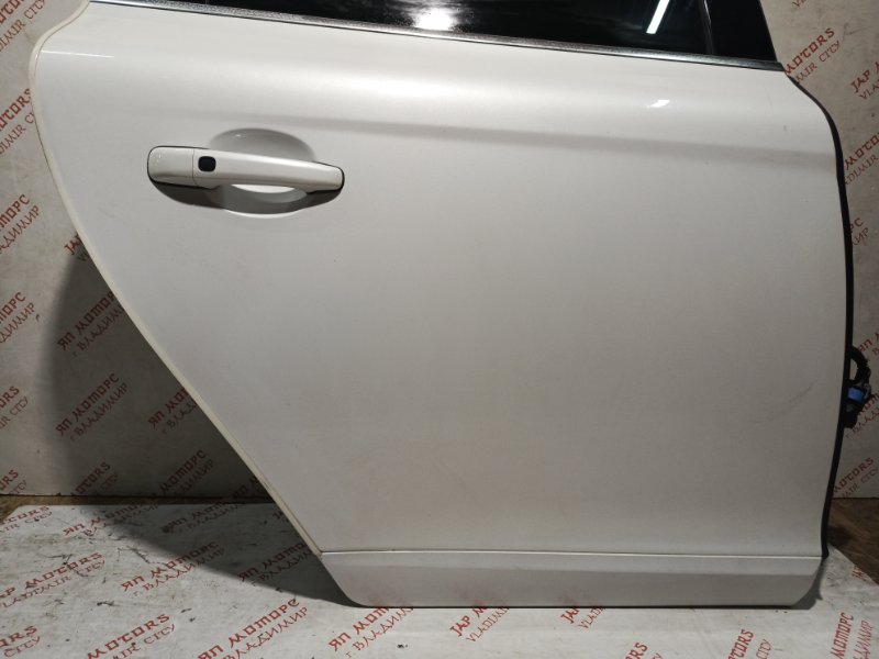 Дверь боковая, 16000 рублей, Владимир