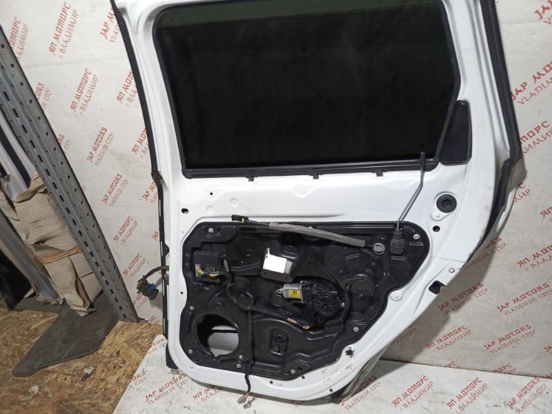 Дверь боковая, 16000 рублей, Владимир