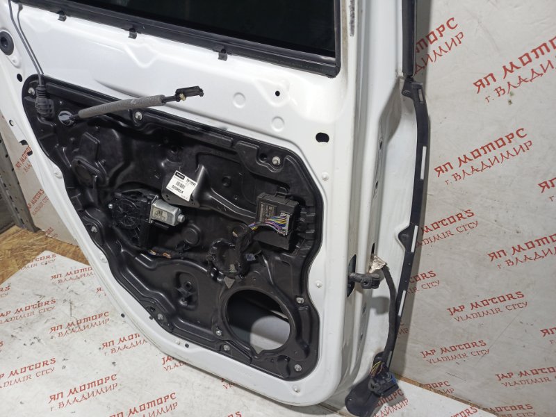 Дверь боковая, 17000 рублей, Владимир