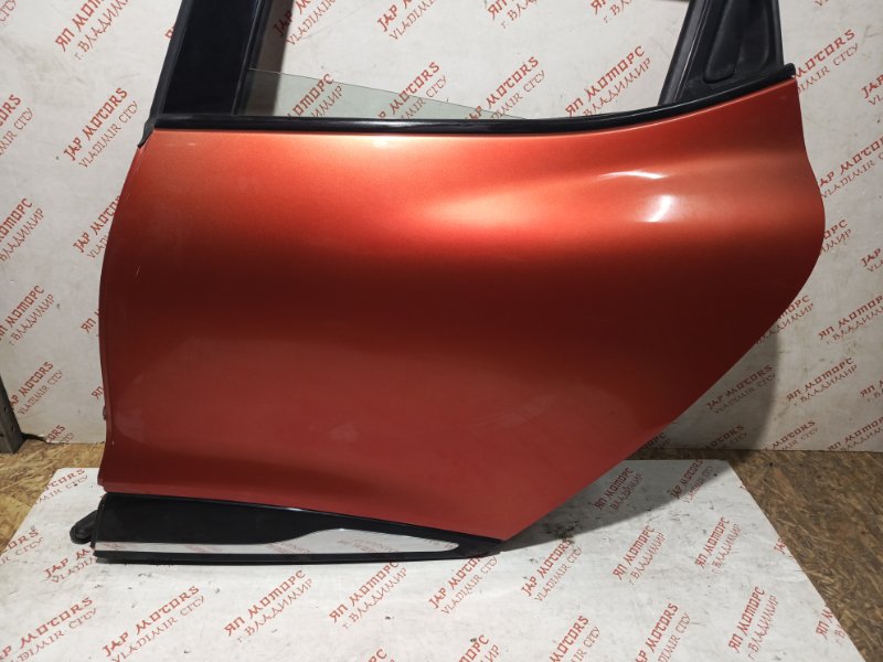 Дверь боковая, 11000 рублей, Владимир