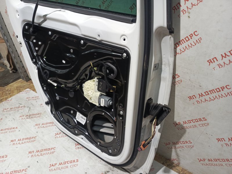 Дверь боковая, 15000 рублей, Владимир