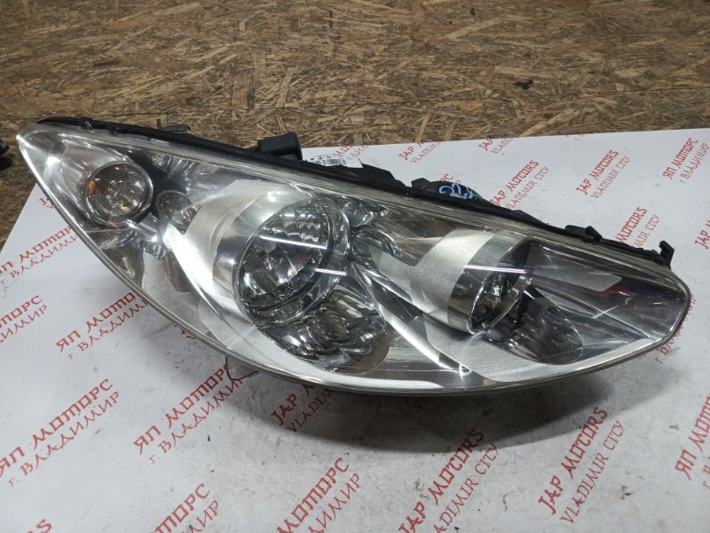 Фара галогеновая, 10000 рублей, Владимир