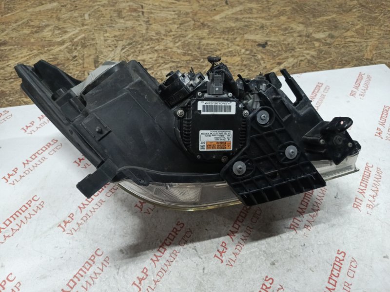 Фара ксеноновая, 15000 рублей, Владимир