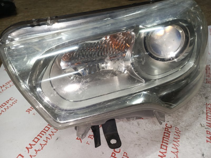 Фара ксеноновая, 14000 рублей, Владимир