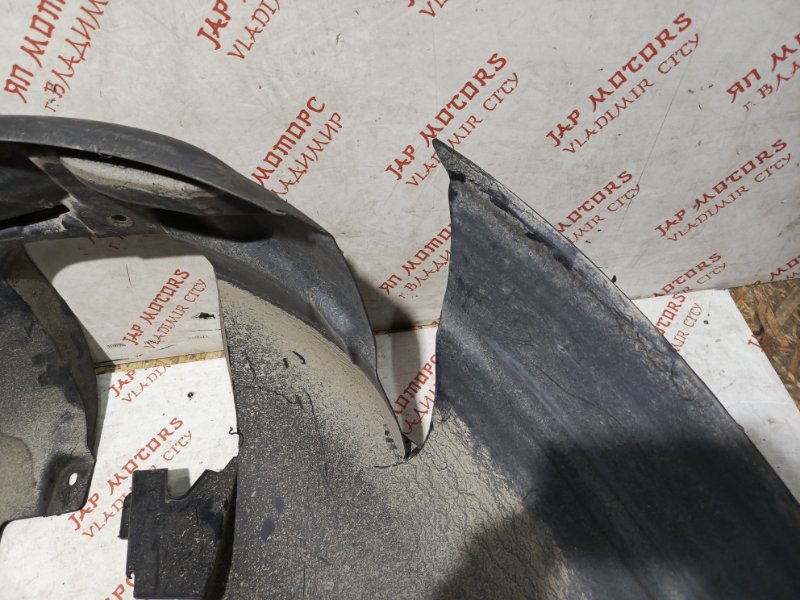 Подкрылок, 1500 рублей, Владимир