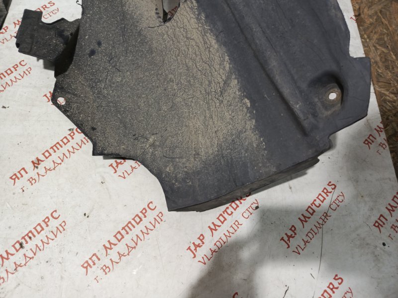 Подкрылок, 1500 рублей, Владимир