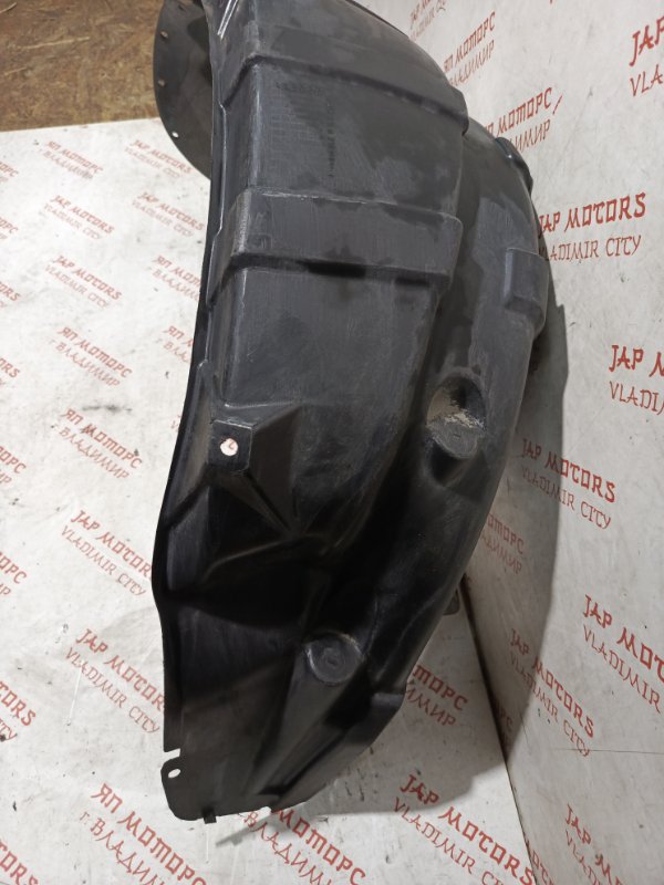 Подкрылок, 2000 рублей, Владимир