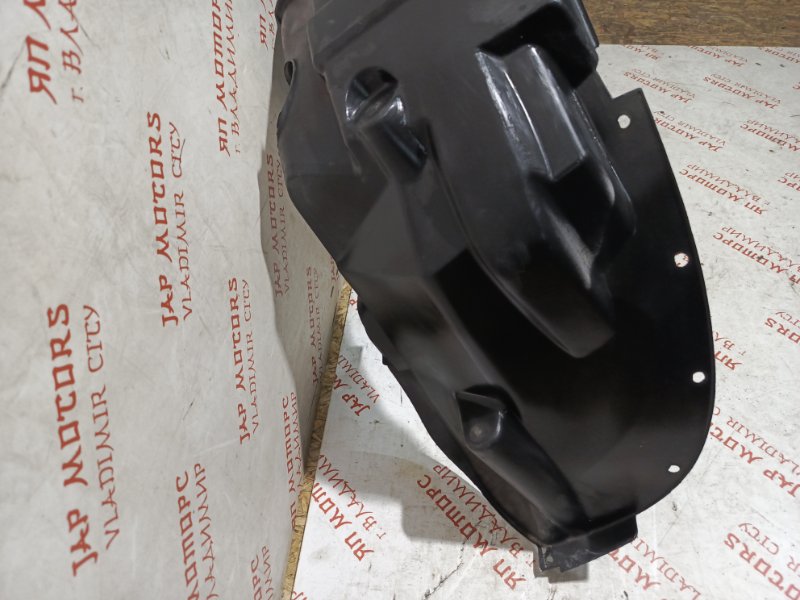 Подкрылок, 2000 рублей, Владимир