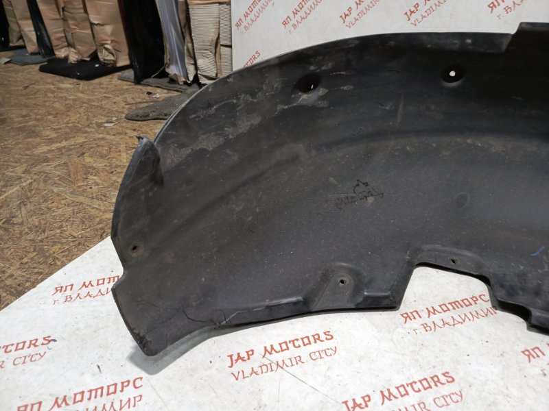 Подкрылок, 2000 рублей, Владимир