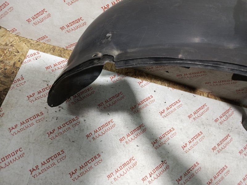 Подкрылок, 2000 рублей, Владимир