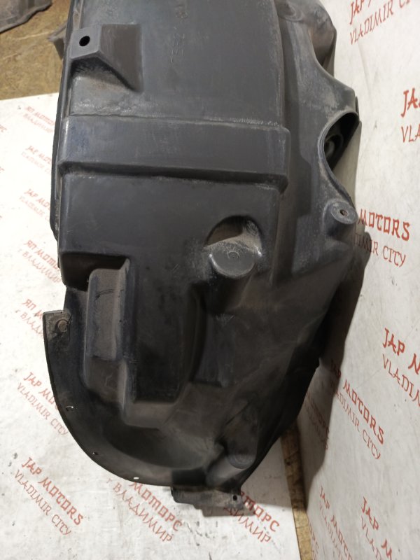 Подкрылок, 2000 рублей, Владимир