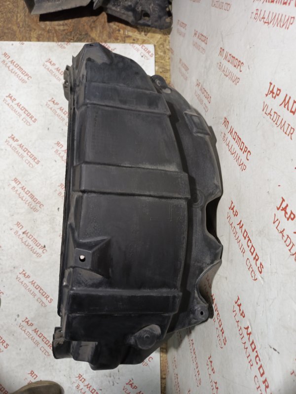 Подкрылок, 2000 рублей, Владимир