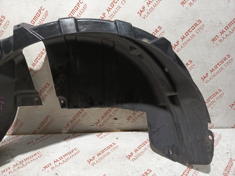 Подкрылок, 2000 рублей, Владимир