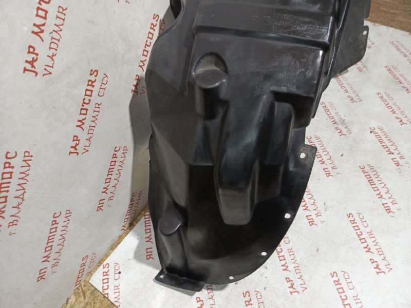 Подкрылок, 2000 рублей, Владимир