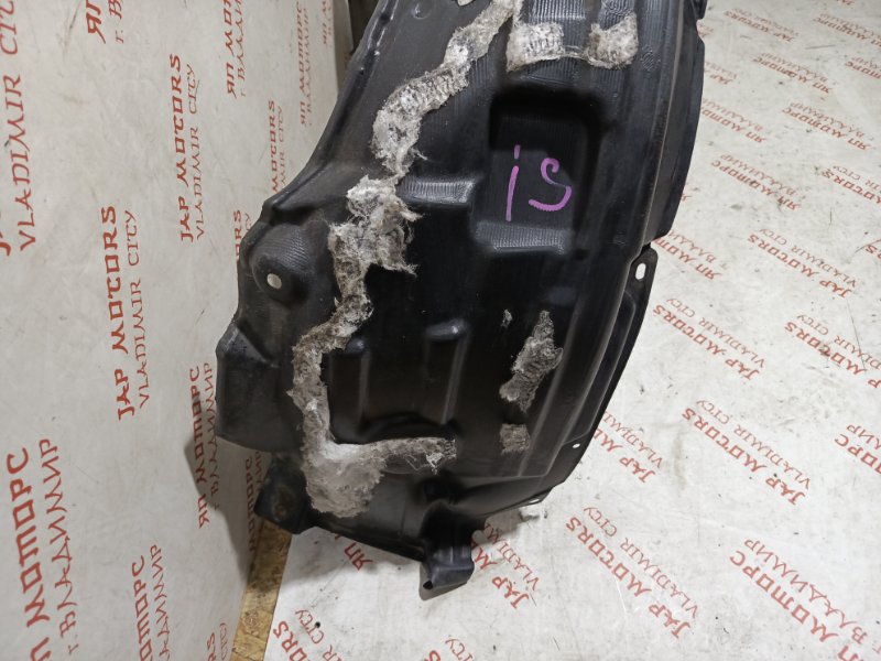 Подкрылок, 5000 рублей, Владимир