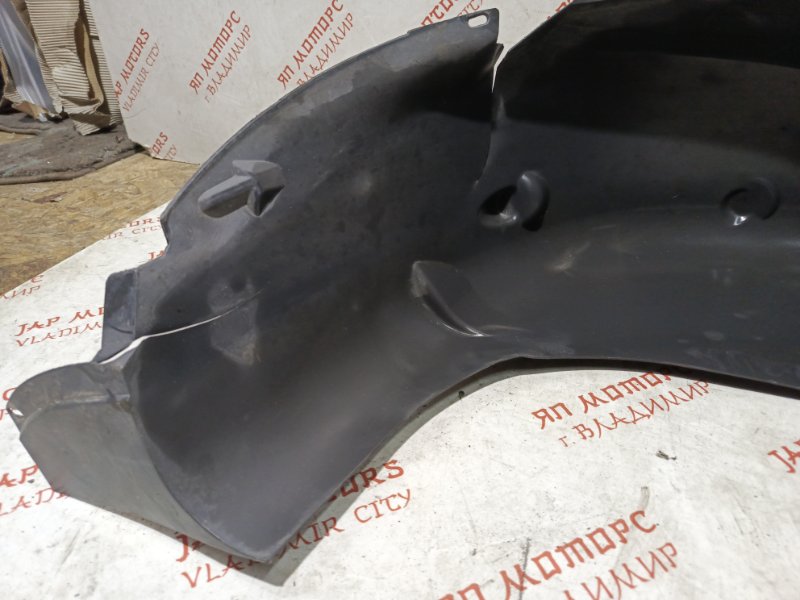 Подкрылок, 2000 рублей, Владимир