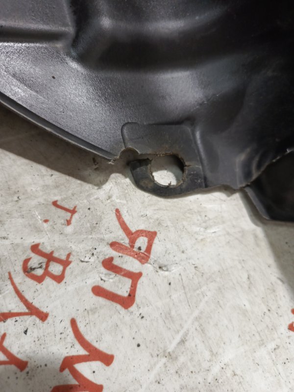 Подкрылок, 1500 рублей, Владимир