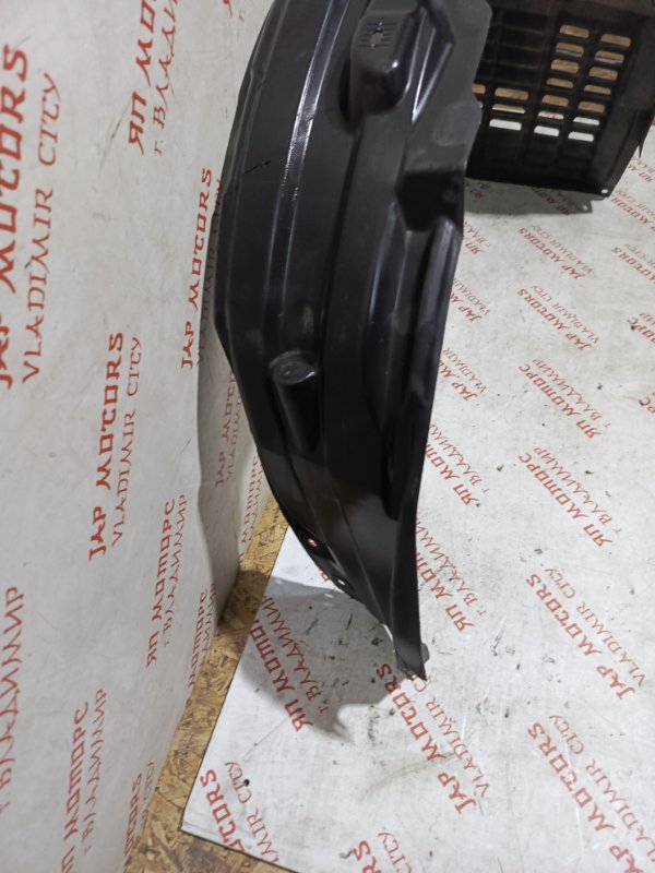 Подкрылок, 2500 рублей, Владимир