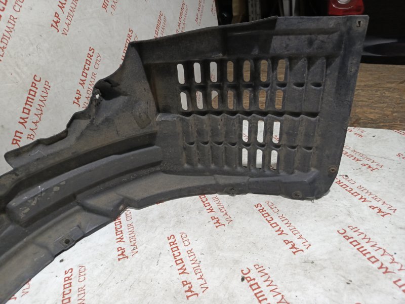 Подкрылок, 2500 рублей, Владимир