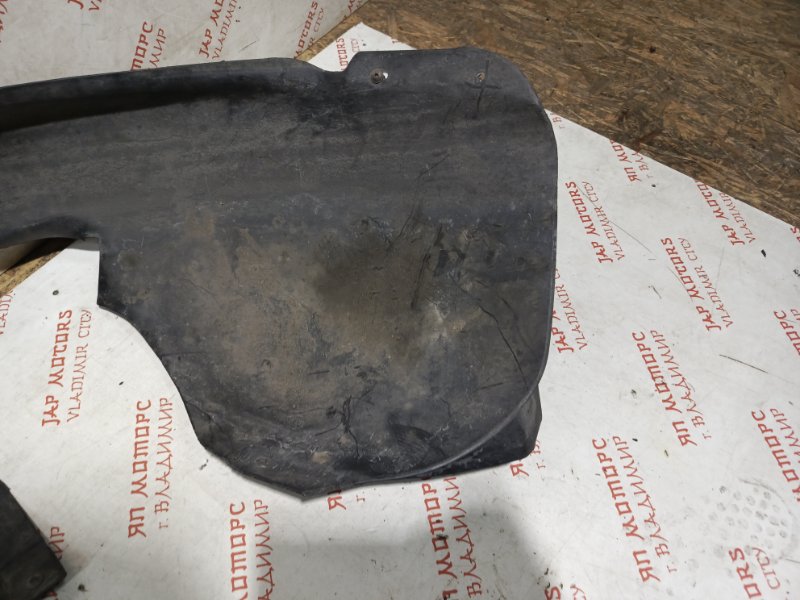 Подкрылок, 1500 рублей, Владимир