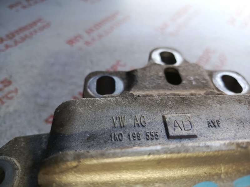 Подушка двигателя, 2500 рублей, Владимир