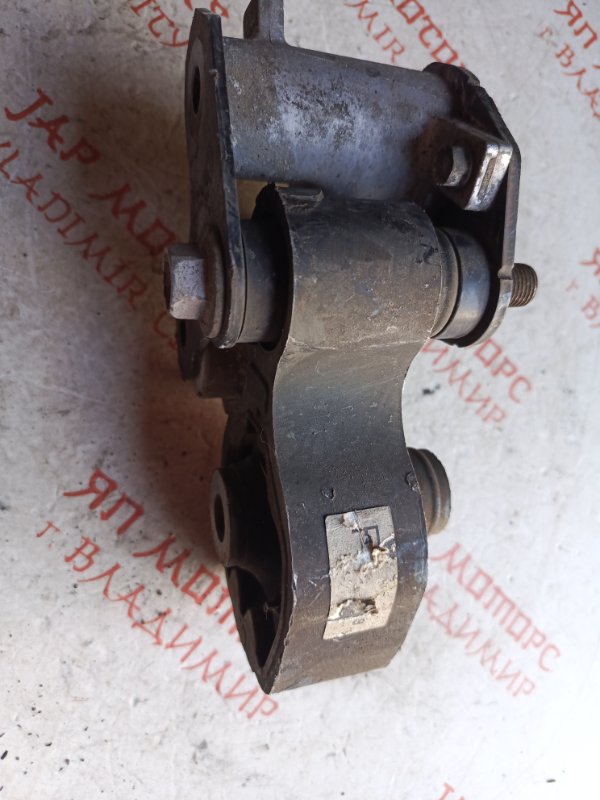 Подушка двигателя, 2000 рублей, Владимир