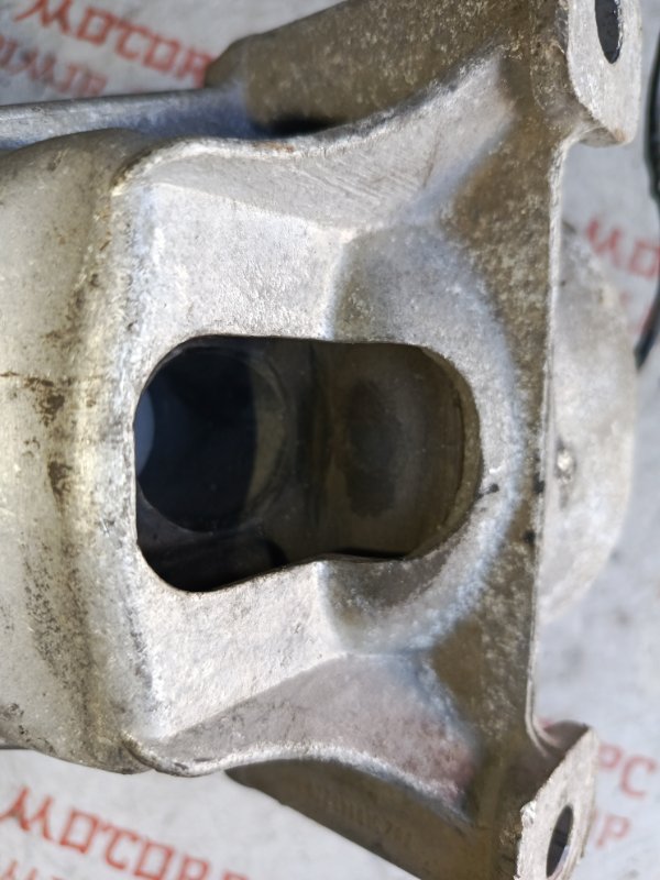 Подушка двигателя, 2500 рублей, Владимир