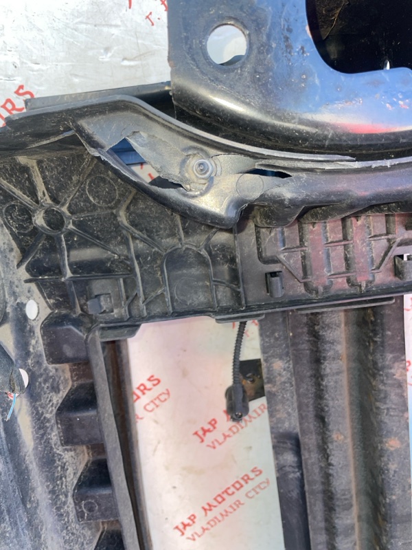 Рамка радиатора, 8200 рублей, Владимир