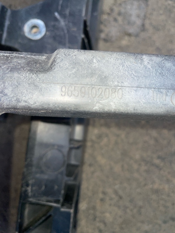 Рамка радиатора, 3500 рублей, Владимир