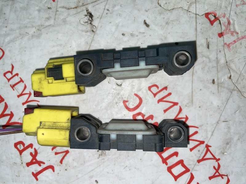 Датчик удара, 1500 рублей, Владимир