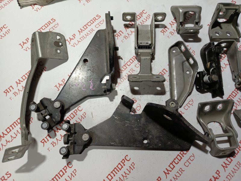 Петля двери, 10000 рублей, Владимир