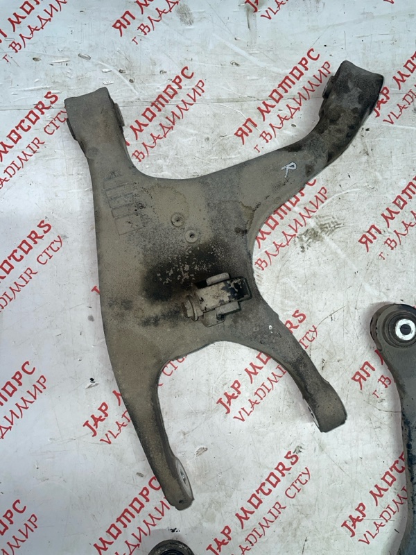 комплект задних рычагов, 10000 рублей, Владимир