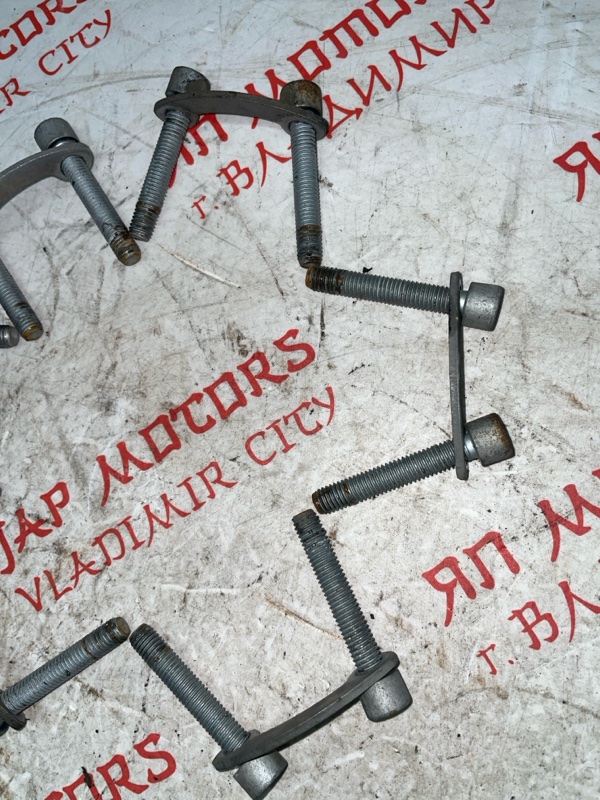 Болт трансмиссии, 1000 рублей, Владимир