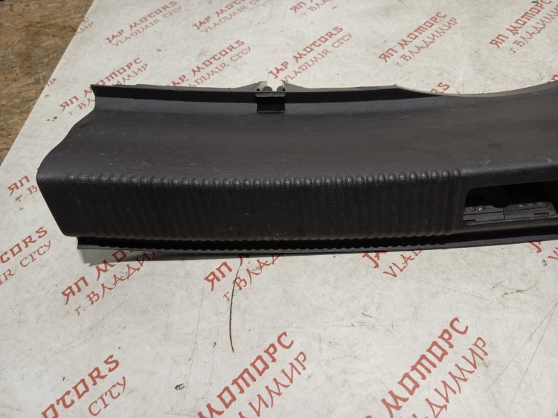 Накладка замка багажника, 1500 рублей, Владимир