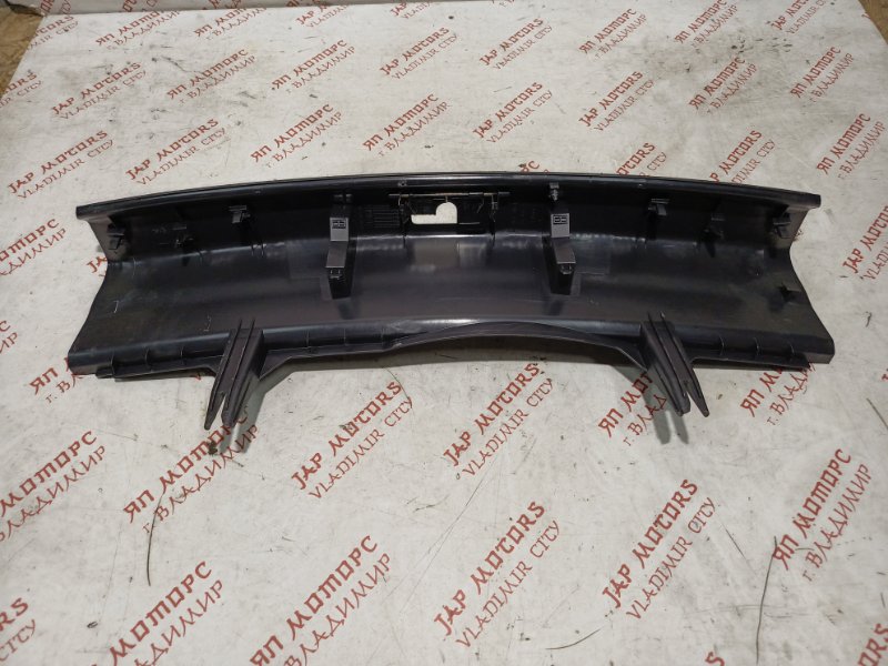 Накладка замка багажника, 1500 рублей, Владимир