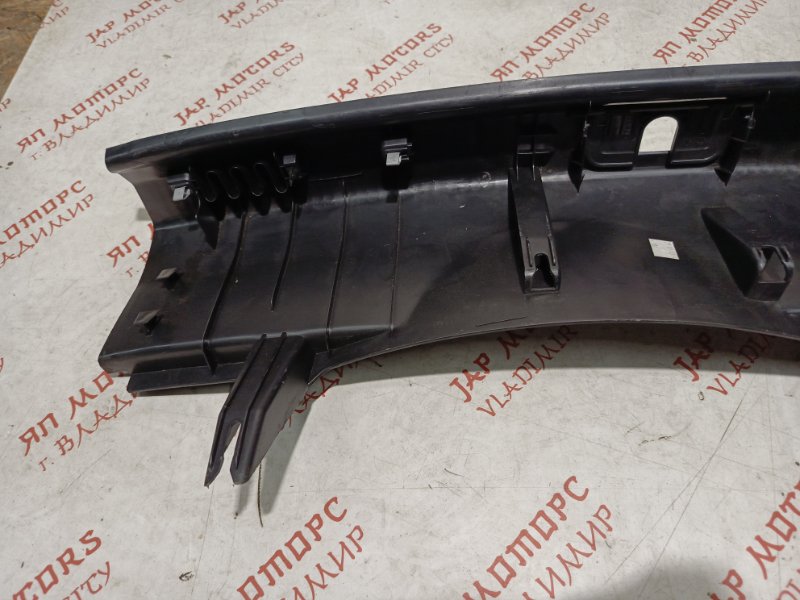 Накладка замка багажника, 1500 рублей, Владимир