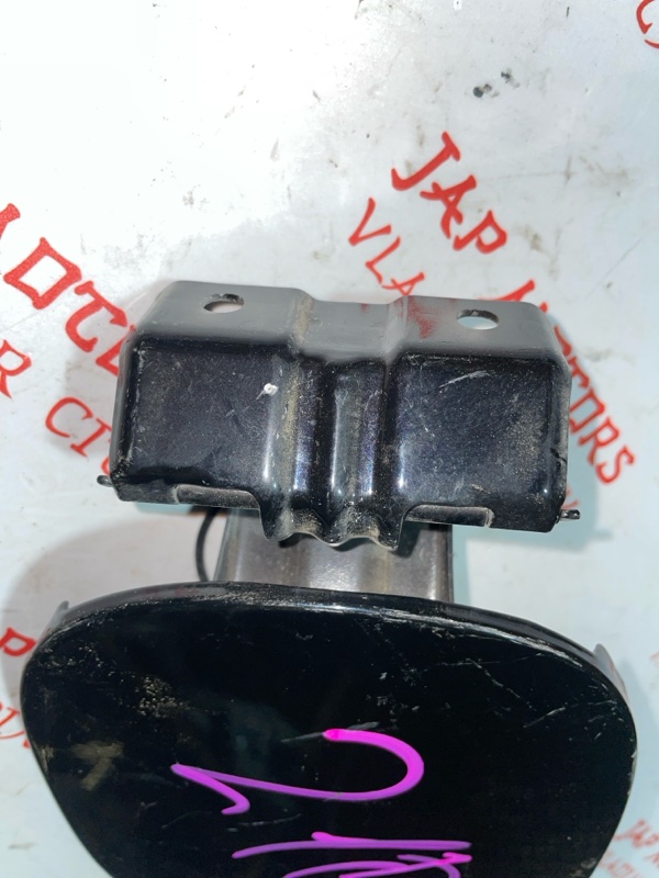 Лючок топливного бака, 1000 рублей, Владимир