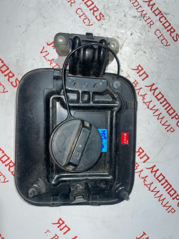 Лючок топливного бака, 1000 рублей, Владимир